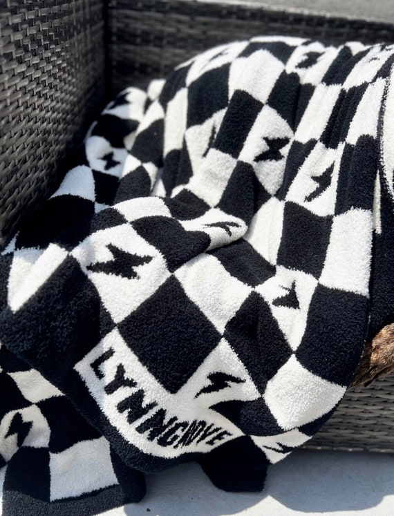 Lightning Bolt Checkered Knit Blanket - Lineman blanket - Lifewife - Baby Blanket - Trendy Blanket - fuzzy blanket