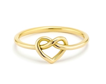 Gold Ring Heart shape in 14K Gold / Vintage Design Ring / Love Heart Ring / Gold Ring / Minimal Ring / Bridesmaid Rings / Mother's Day Sale