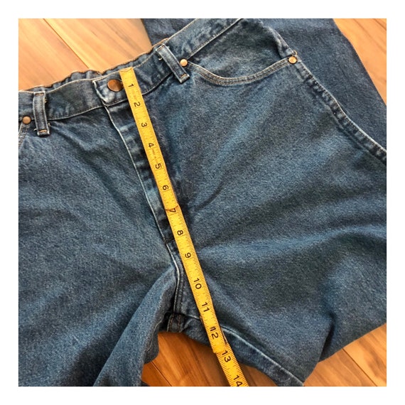 Vintage Wrangler Mom Jeans. High Rise 32” Waist - image 6