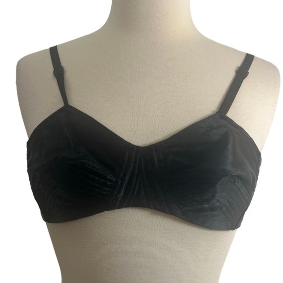 1950’s French Highly Detailed Bullet Bra by Liber… - image 10