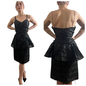 Abito da cocktail Midi Peplo nero anni '80 con spalline Soaghetti, abito da festa LBD vintage, vita piccola o media da 28"