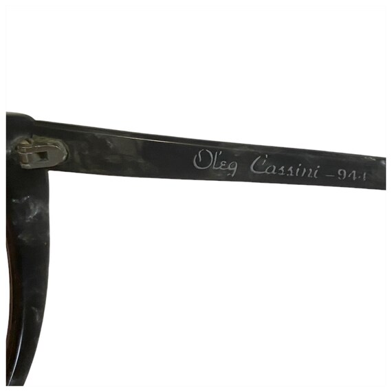 Vintage Oleg Cassini Oversized Sunglasses in Black/gray  display picture 2