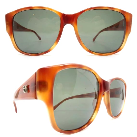 Emmanuelle Khanh Paris Sunglasses in Tortoiseshell , Mod  display picture 3