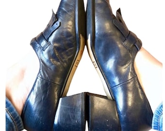 1990’s Vintage Navy Blue Leather Women’s Tassle Loafers with Block Heel by Bellini, Navy, 7.5