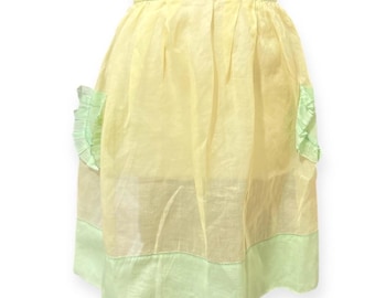 1950’s Kitchy Sheer Half Apron in Green and Yellow w/ Pockets, Mid Century Housewife, OSFM , Deadstock