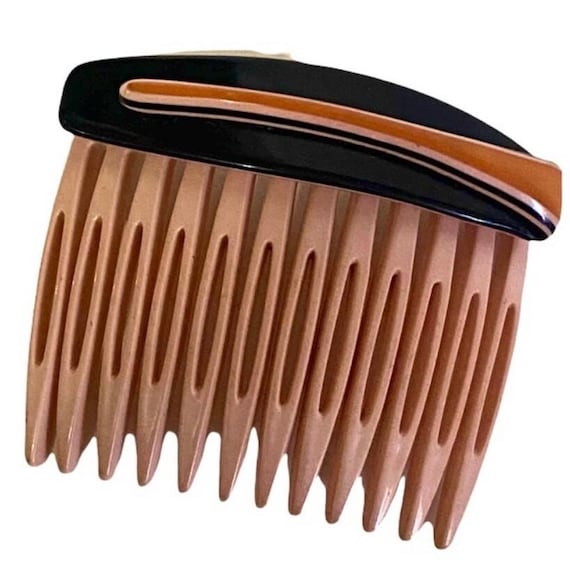 Vintage Designer Carita Paris Hair Comb in Pink / Coral  display picture 1
