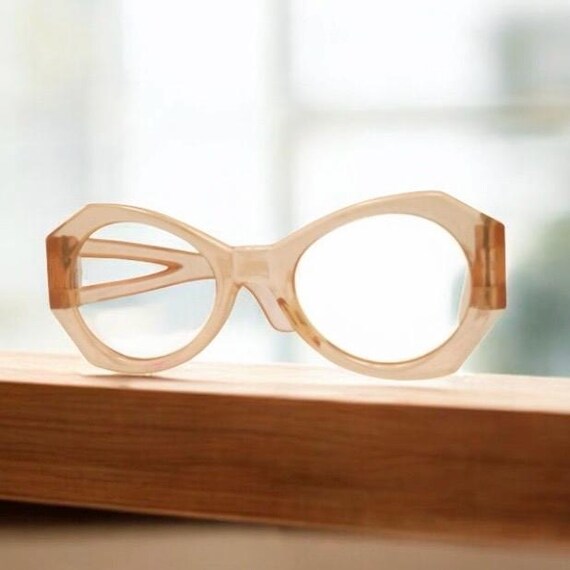 Phenominal 1950’s Angular Peach Translucent Eyegl… - image 5