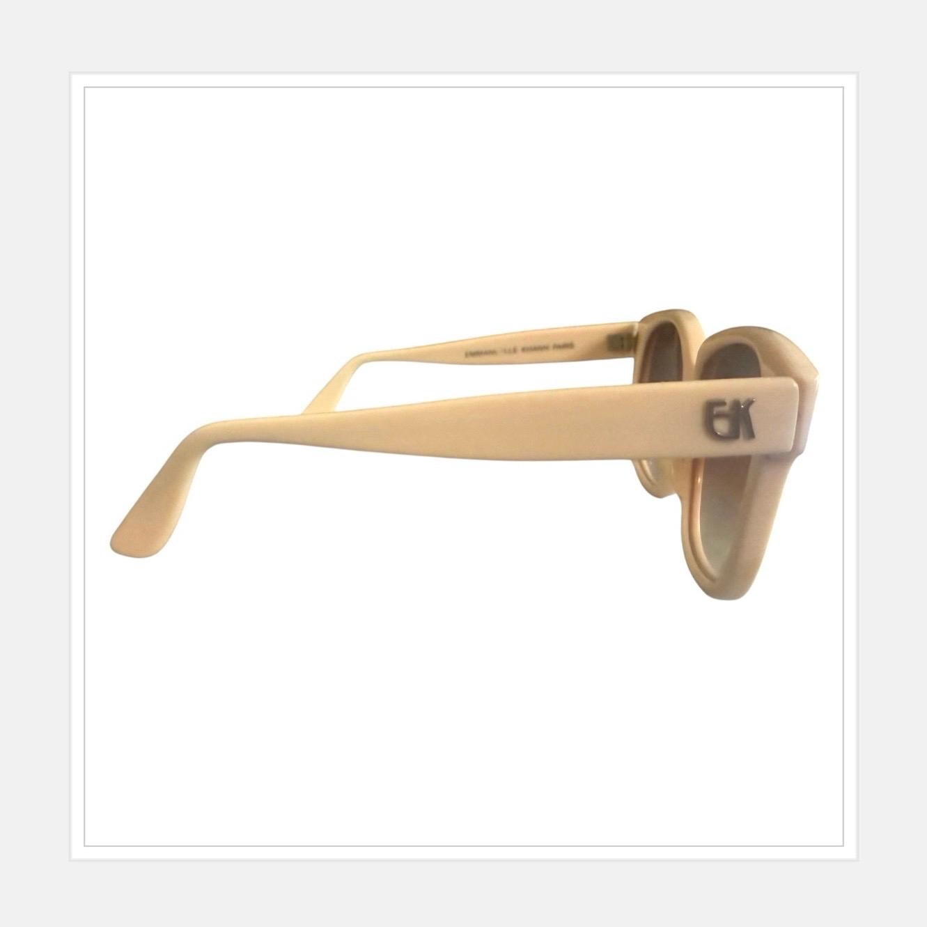 Emmanuelle Khanh Paris Cream Colored Thick Framed Sunglasses  display picture 2