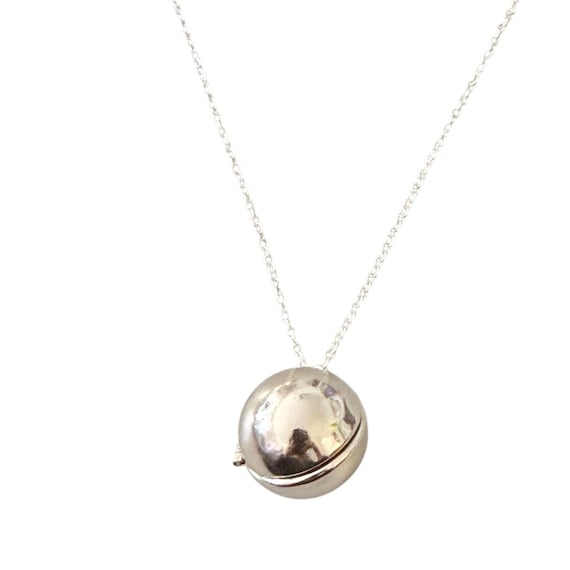 Vintage Silver Orb Functional Locket Pendant Neck… - image 1