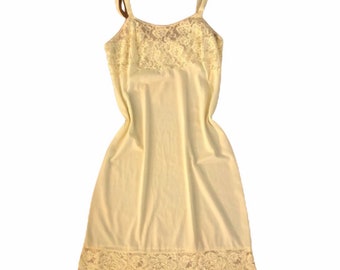 Vintage Yellow Full Slip with Lace Bodice, Size 34/Medium, Vintage Pastel Yellow Slip Dress