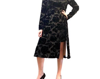 Sexy 1950’s Ultra High Slit Dress and Micro Mini Shorts Set, High Neck Velvet Floral Two Piece 1950’s  Cocktail Party Set, XS/S