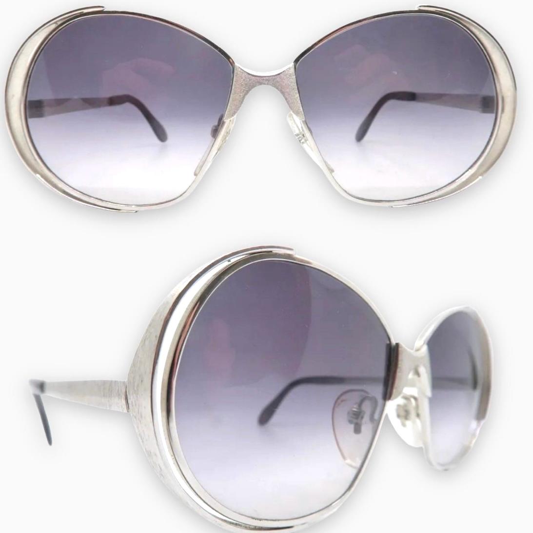 Vintage 1970 display picture 2