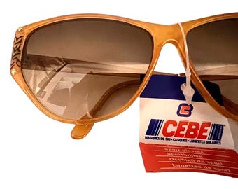 1990 display picture 2