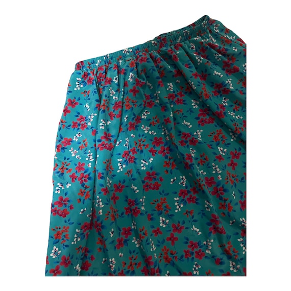 Vintage Leslie Fay Petites Blue Floral Skirt, Ela… - image 2