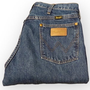 Vintage Wrangler Straight Leg High Rise Blue Jeans, 32” Waist, 12” Rise, Vintage Wrangler Denim, Unisex