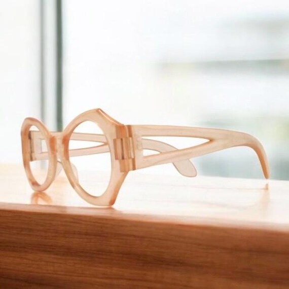 Phenominal 1950’s Angular Peach Translucent Eyegl… - image 3