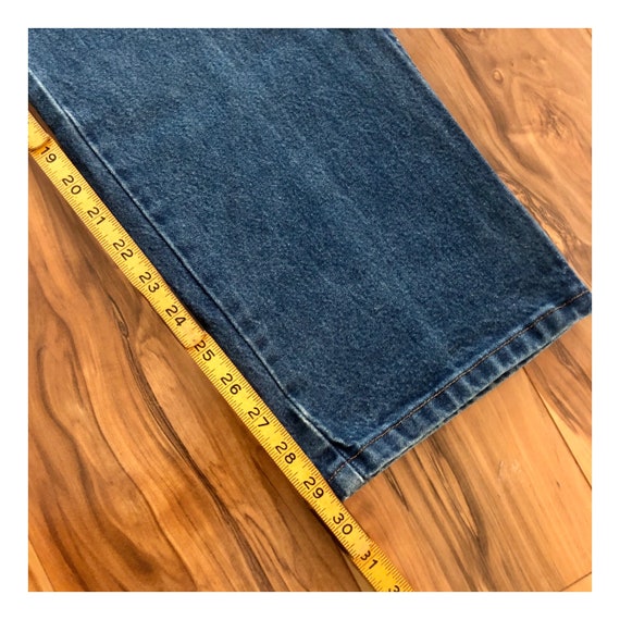 Vintage Wrangler Mom Jeans. High Rise 32” Waist - image 5