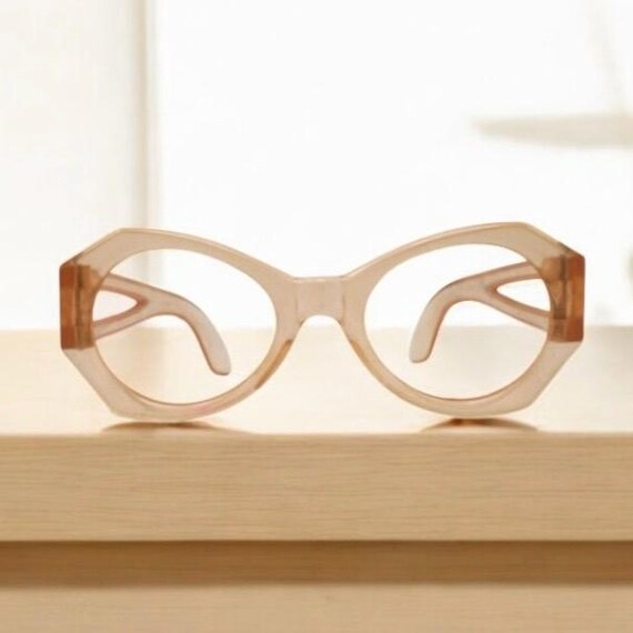 Phenominal 1950’s Angular Peach Translucent Eyegl… - image 2
