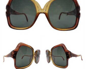 Versace vintage y2k brown shield glasses Versace Y2K Shield Sunglasses: Brown Magnetic Lens, Medusa  main image 4
