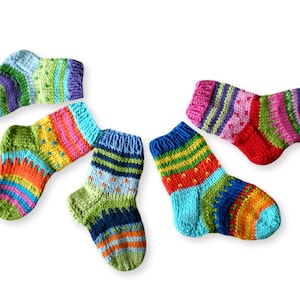 Baby KNITTING PATTERN Baby socks 3 sizes