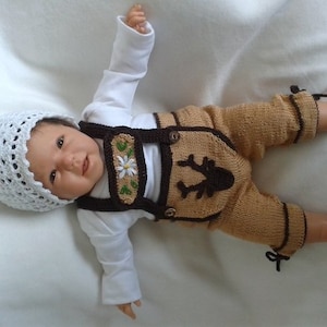 Tutorial Knitting and Crochet Baby pants, Lederhosen, bavarian style image 5