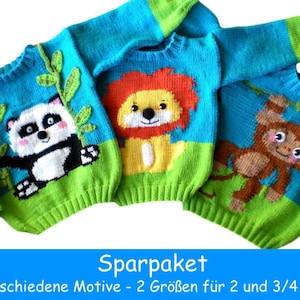 Könnte beinhalten: Drei gestrickte Pullover für Kinder, jeder mit einem anderen Tiermotiv: ein Panda, ein Löwe und ein Affe. Die Pullover sind blau und grün mit weißem Hintergrund. Der Text "Sparpaket" und "3 verschiedene Motive - 2 Größen für 2 und 3/4 Jahre" ist unten im Bild sichtbar.