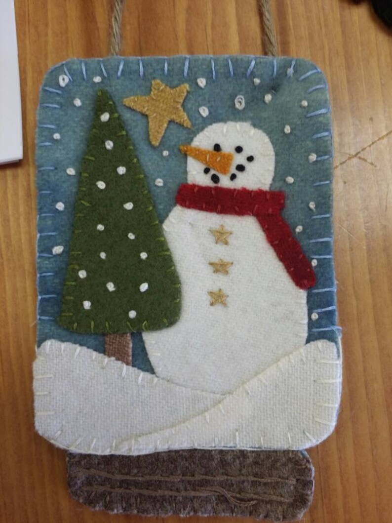 Christmas in a Jar Wool Appliqu\u00e9 Snowman Ornament Kit Primitive