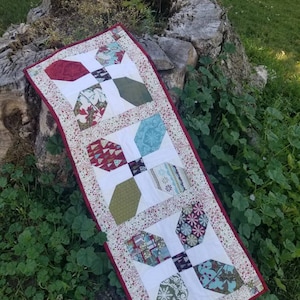 Charming Christmas Holiday Tablerunner Handmade Christmas Winter Table Decor