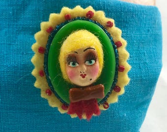 Plastic Doll Face Wool Beaded Brooch Cameo Bow Tie Circus Clay Doll Woman Face Lady Antique Beads Pin Vintage Styled Inspired