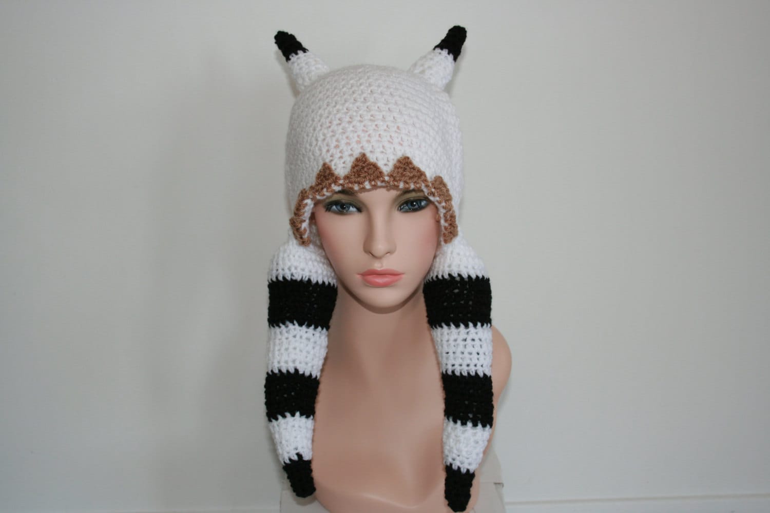 Star Wars Ahsoka Tano Alien 'Inspired' Crochet Hat.Togruta. Alien. White With Black Stripes. All sizes and colours available. Unique! Party!