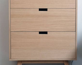 Made to measure // Storage chest three drawers in natural oak