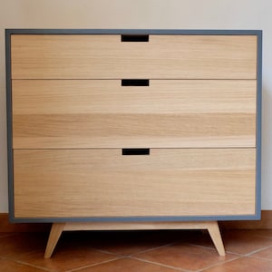 Made to measure // Chest of drawers three drawers anthracite gray and natural oak image 1