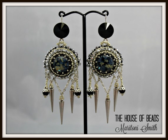 Handmade Ethnic Design Earrings | Bead jewellery, Beaded earrings, Beaded  jewelry