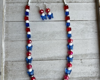 Patriotic Beaded Necklace: Red White & Blue 4th of July Jewelry