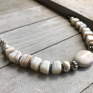 Handmade White Shell and Silver Beaded Bracelet – Natural Stone Jewelry, Boho Chic Beaded Bracelet, Beach-Inspired Gift for Women