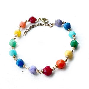 Rainbow Gemstone Bracelet, Colorful Bead Chakra Jewelry, Handmade Wire-Wrapped Boho Bracelet, Multicolor Dyed Quartz Boho Bracelet for Women