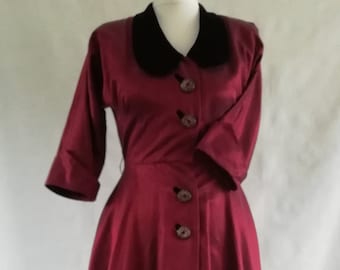 1950s Red and Black striped Dress with Velvet Collar