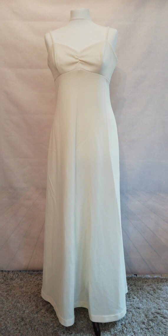 Vintage 1970s ivory polyester wedding dress