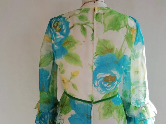 A truly amazing 70s Maxi Dress in blue/green flor… - image 7