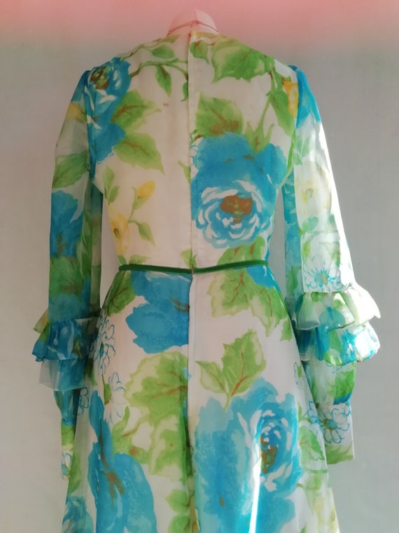 A truly amazing 70s Maxi Dress in blue/green flor… - image 6