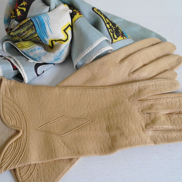 Vintage Mustard Colour Leather Gloves Size 7