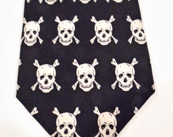 ADDICTION Skull Crossbones Neck Tie Silk Black White Vintage Halloween Biker  Novelty Neckties Gag Gift