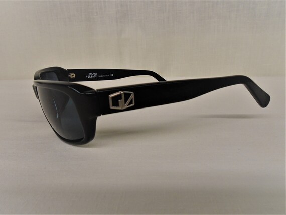 Gianni Versace Sunglasses Black GV Logo Mod 251 A Col. 853 Made in Italy Vintage 1990s Etsy Canada
