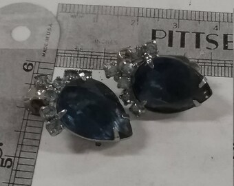 Clip on Cluster Earrings E002