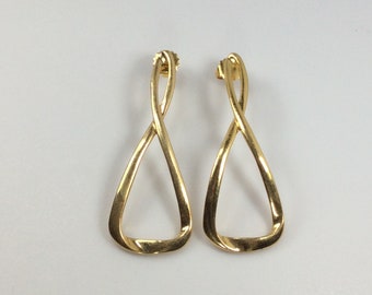 old school figure 8 earrings
