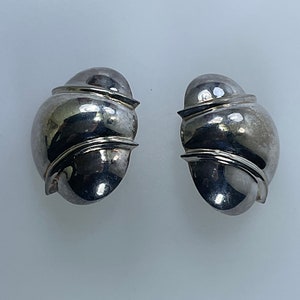 Vintage Clip On Earrings Sterling Silver 925 Oval Design Need Cleaned Used