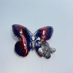 Vintage Pin Brooch Silver Toned Butterfly With Blue And Red Enamel Wings Used
