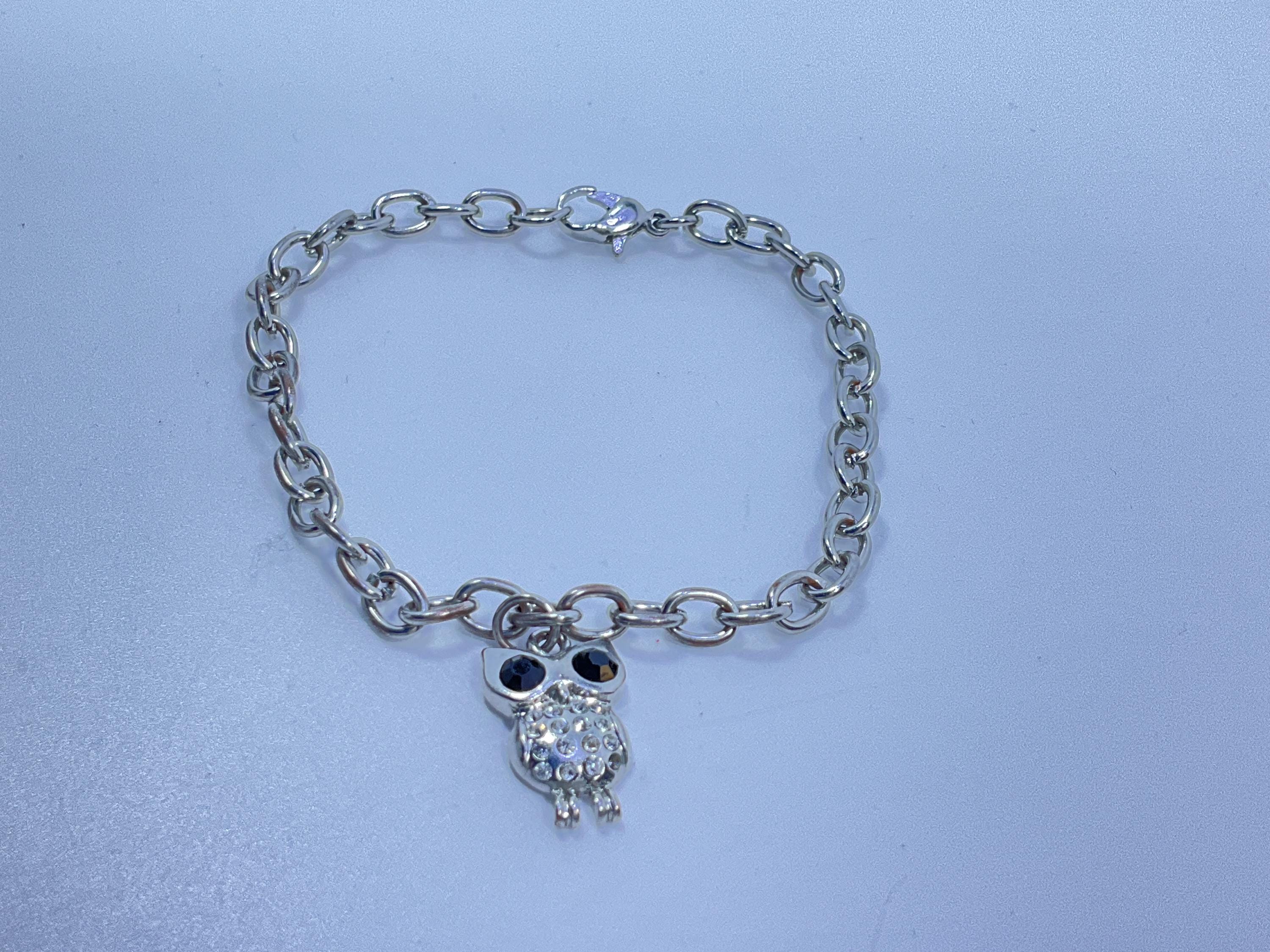 Vintage 7&rdquo; Silver Toned Bracelet With Owl Charm Used