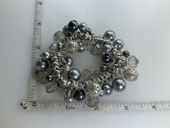 Vintage 6” Bracelet Stretchy With Silver Toned An… - image 2