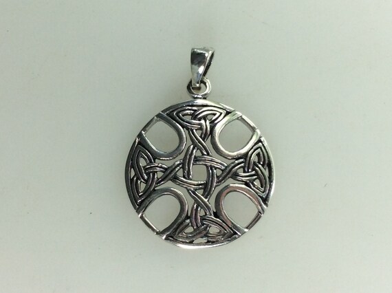 Vintage Pendant Silver Sterling 925 Round Celtic Cross Design With